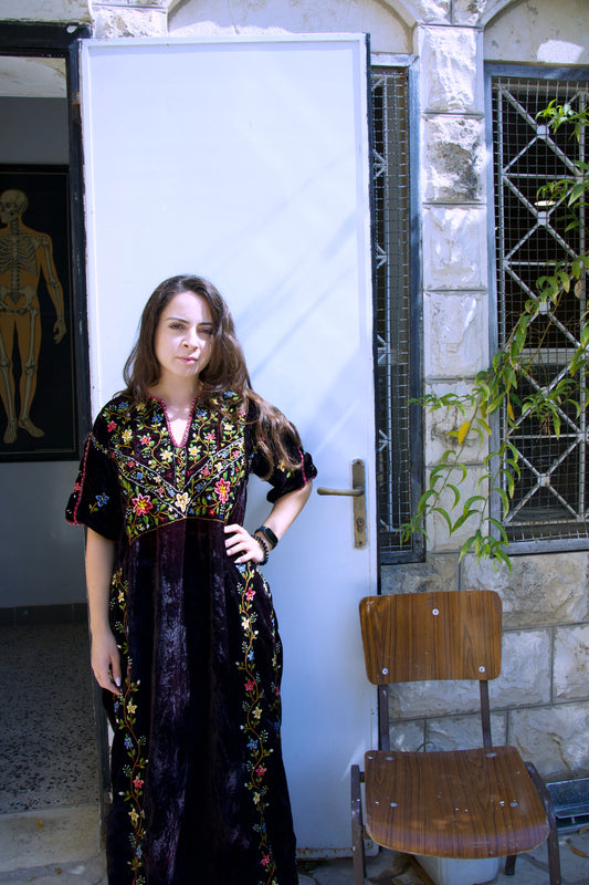 Vintage Velvet Thobe