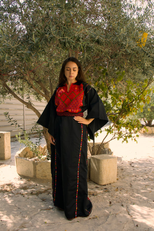 Vintage Palestinian Thobe
