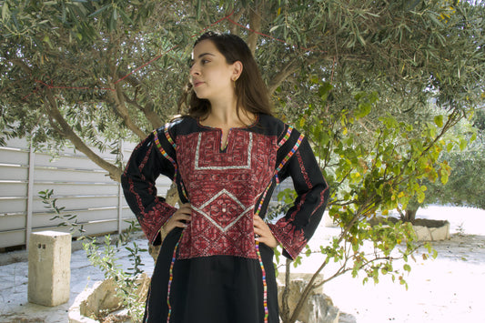 Vintage Palestinian Thobe