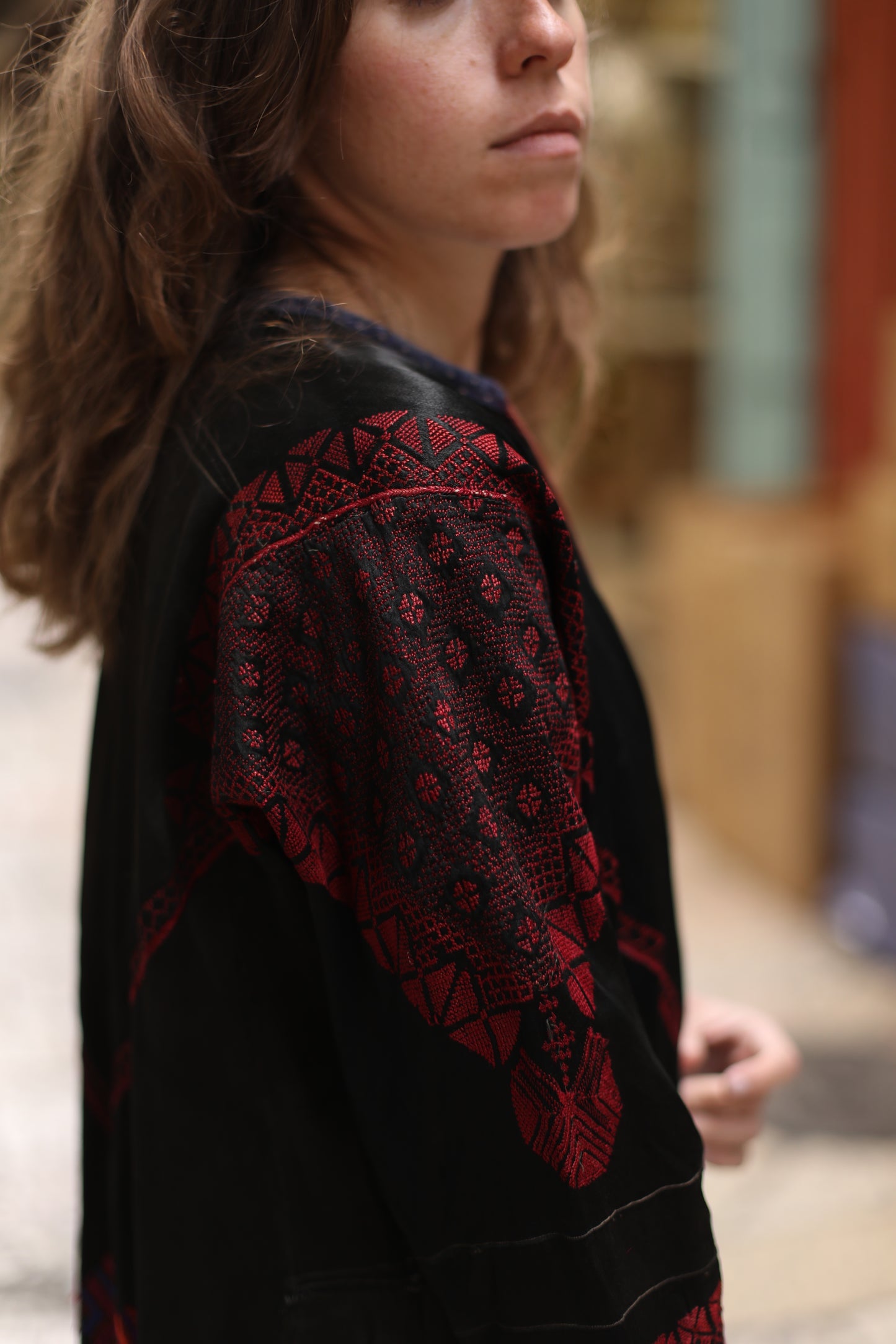 Hand-Embroidered Vintage Robe from Syria | 1940s