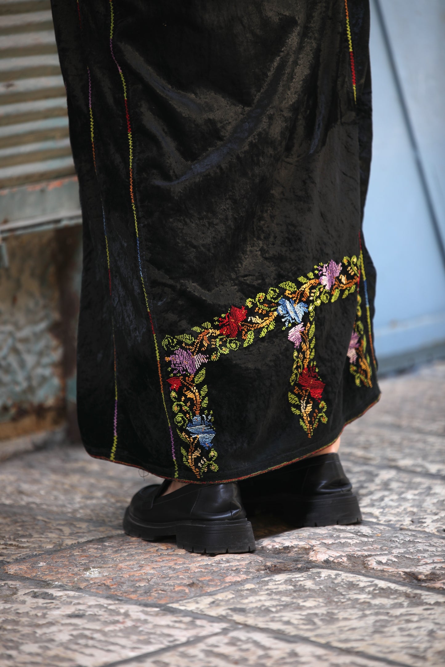 Vintage Velvet Thobe