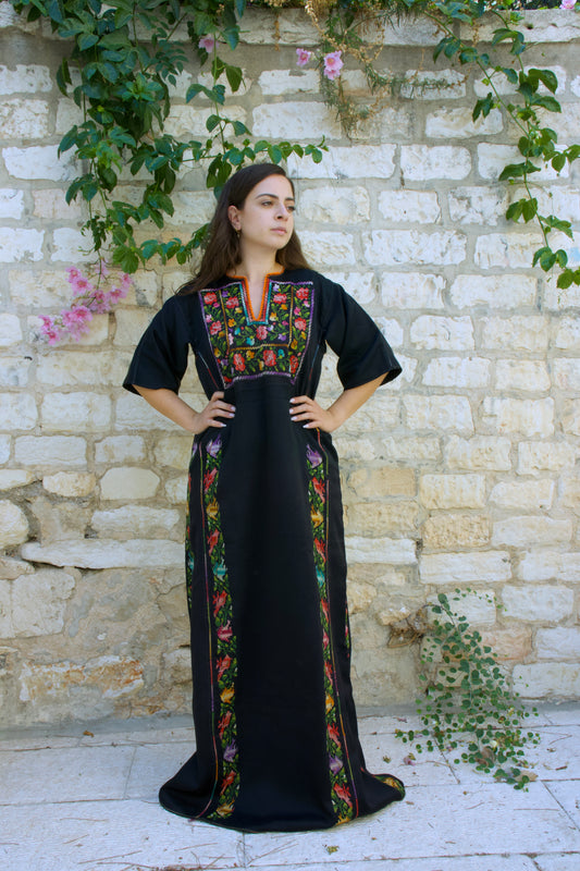 Vintage Palestinian Thobe