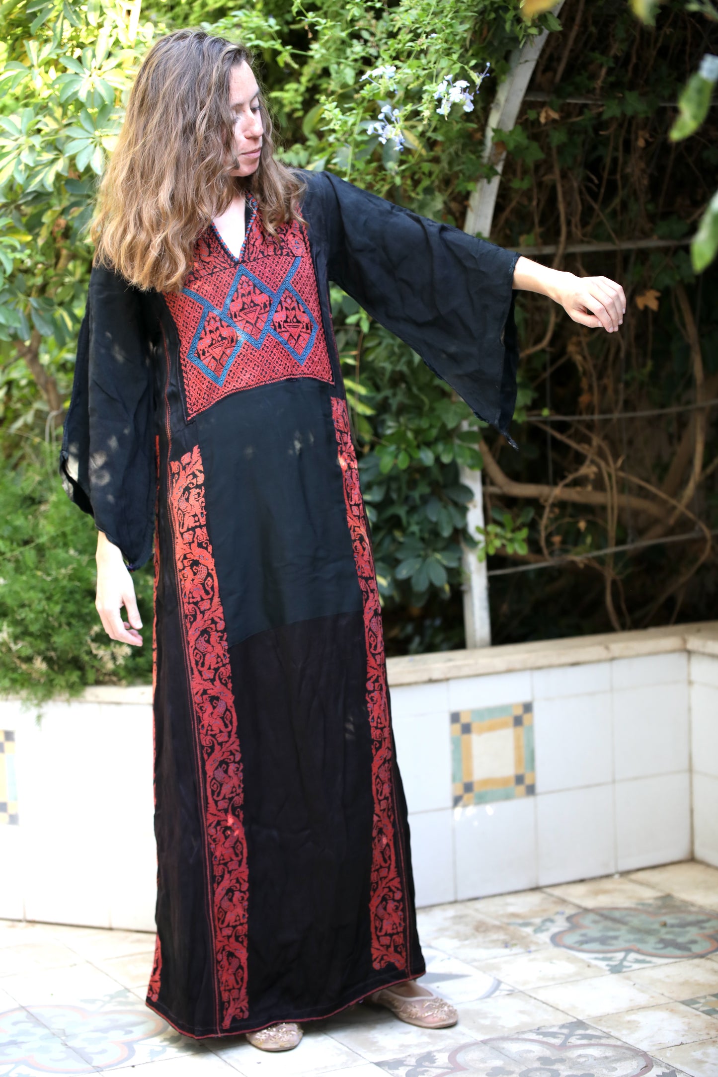 Vintage Palestinian Thobe