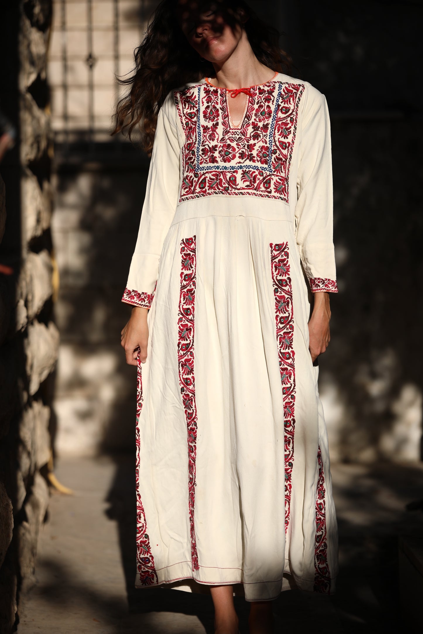 Vintage Ramallah Thobe