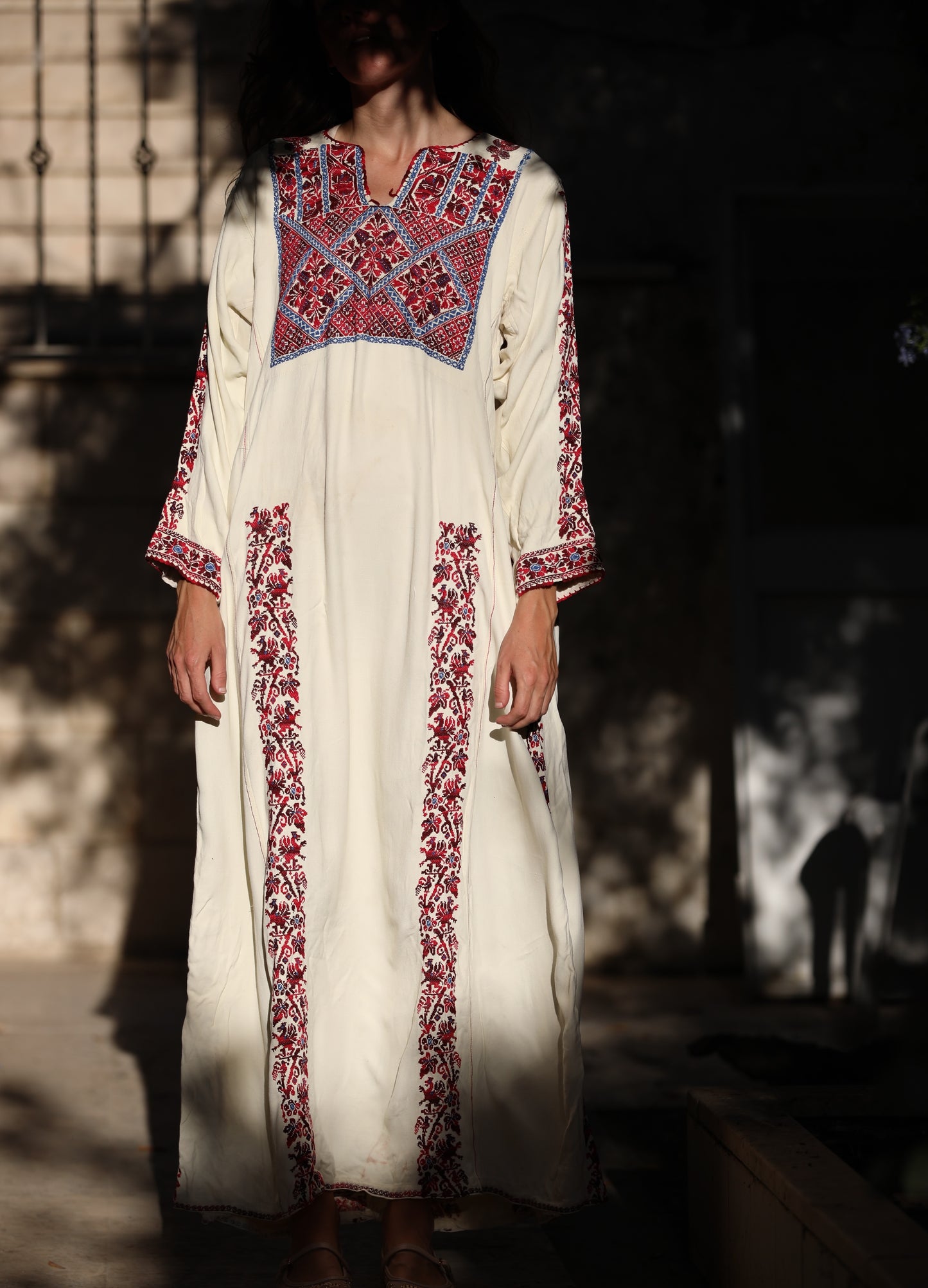 Vintage Ramallah Thobe