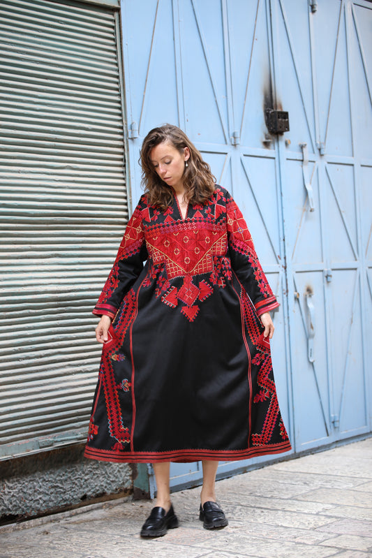 Vintage Syrian Thobe
