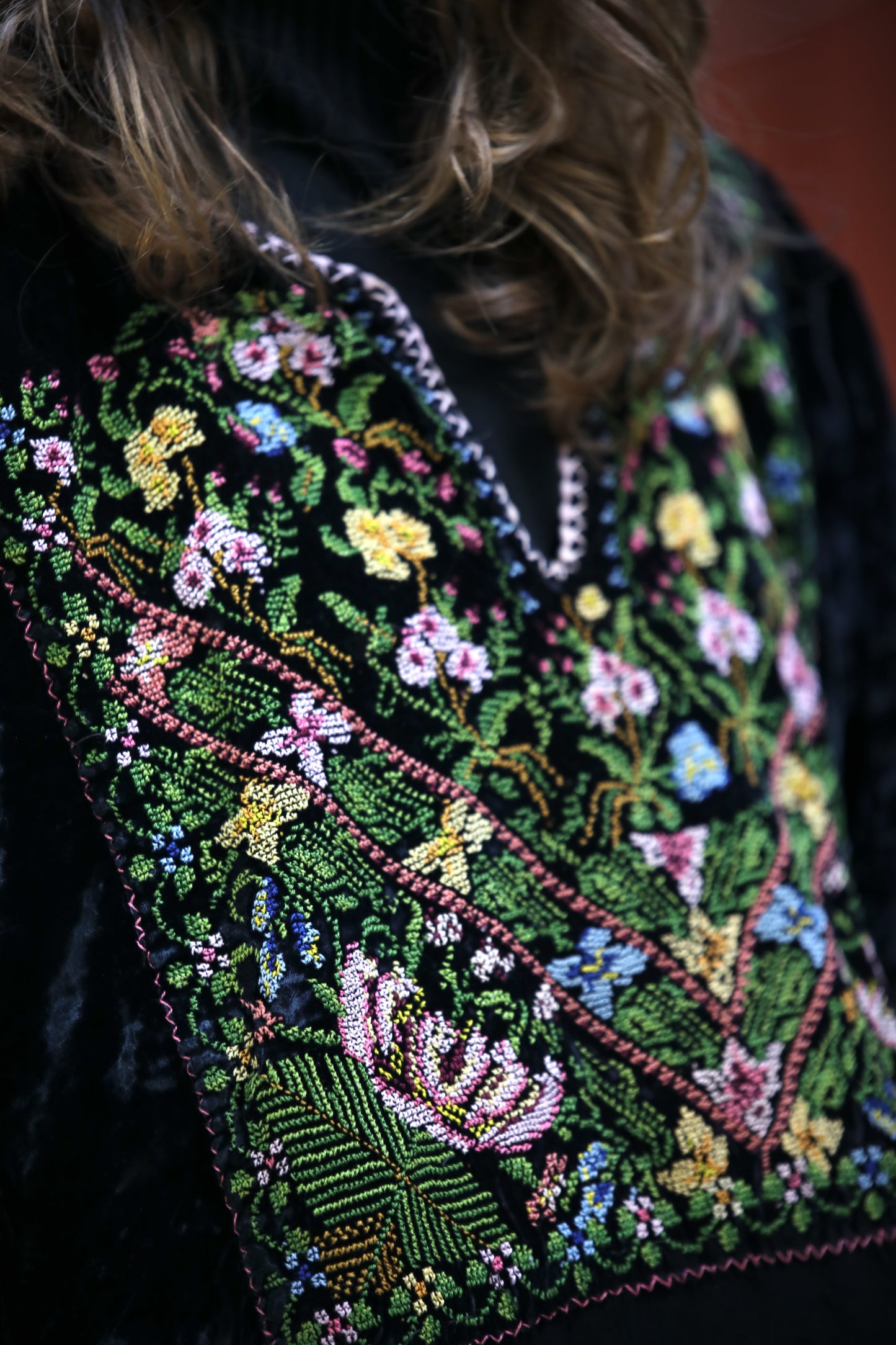 Vintage Velvet Thobe