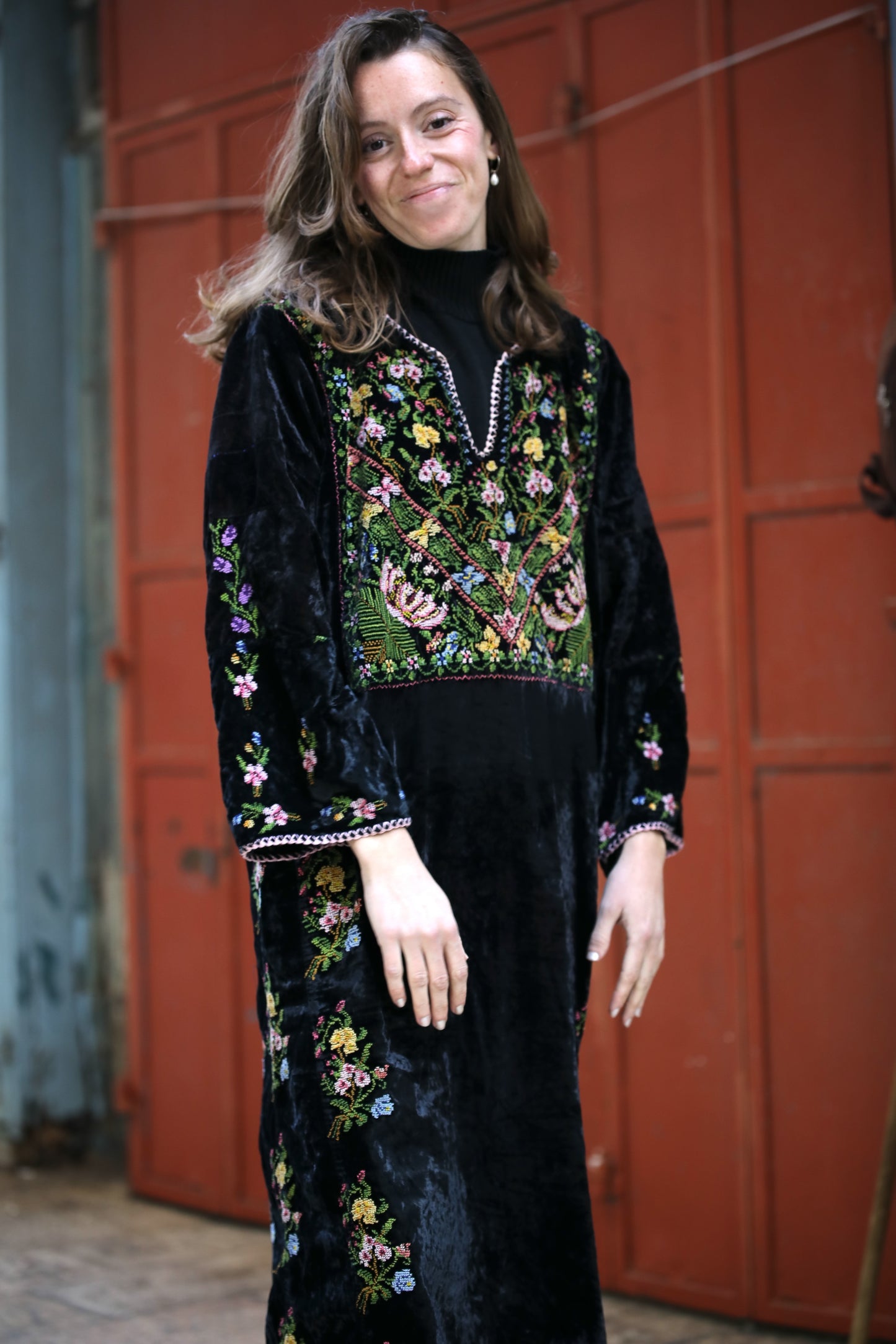 Vintage Velvet Thobe