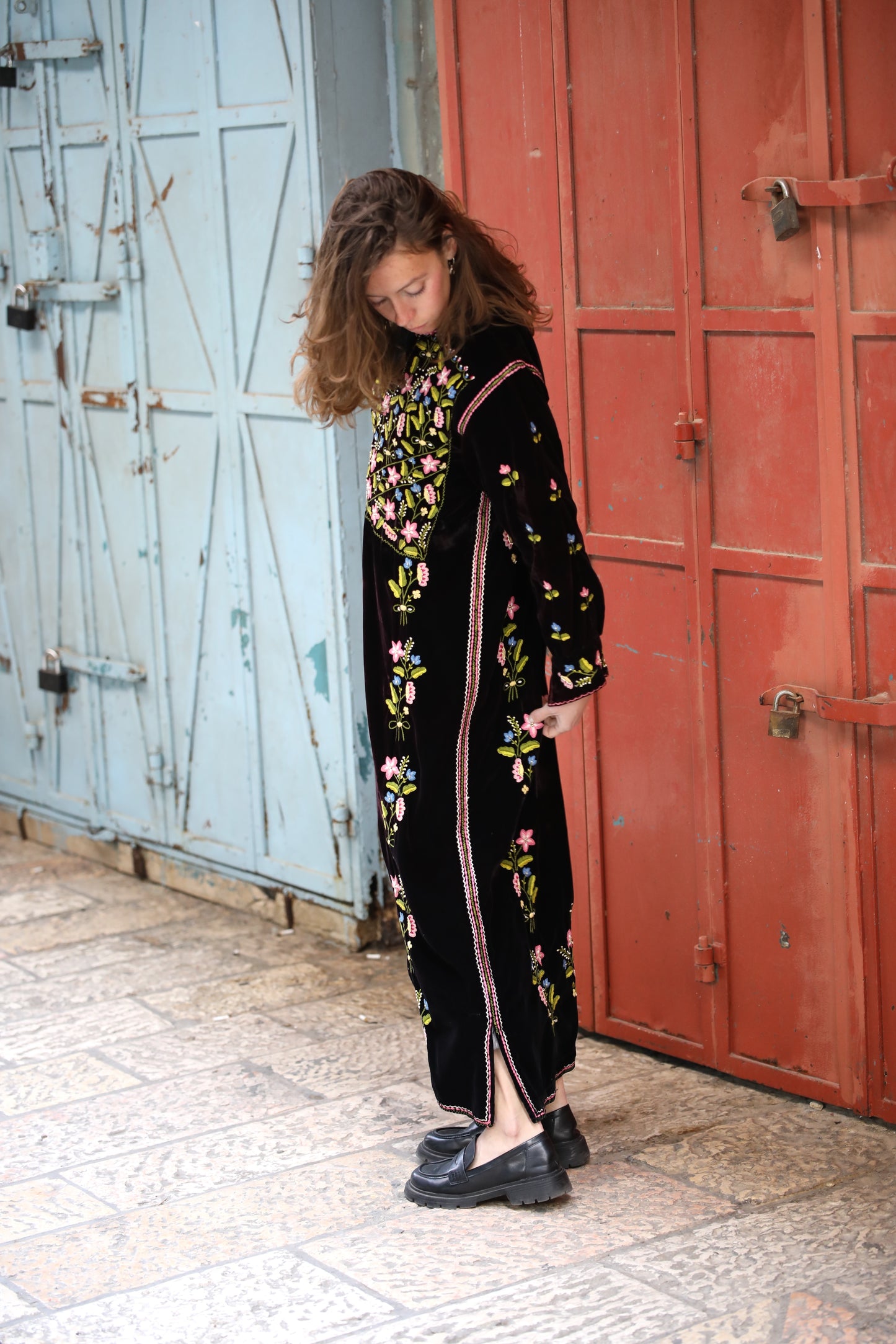 Vintage Velvet Thobe